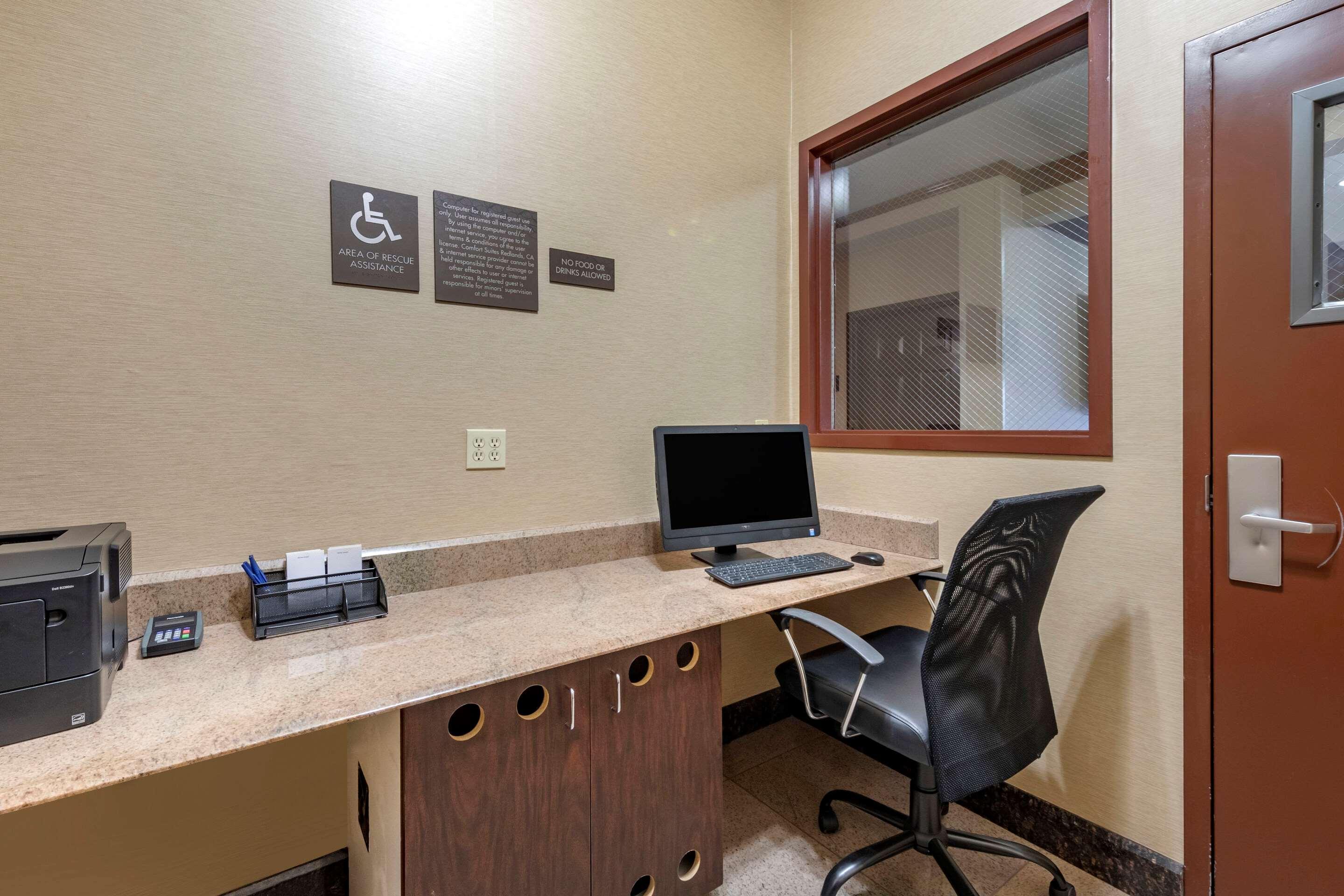 Citrus Suites Redlands Loma Linda Hotel Zewnętrze zdjęcie